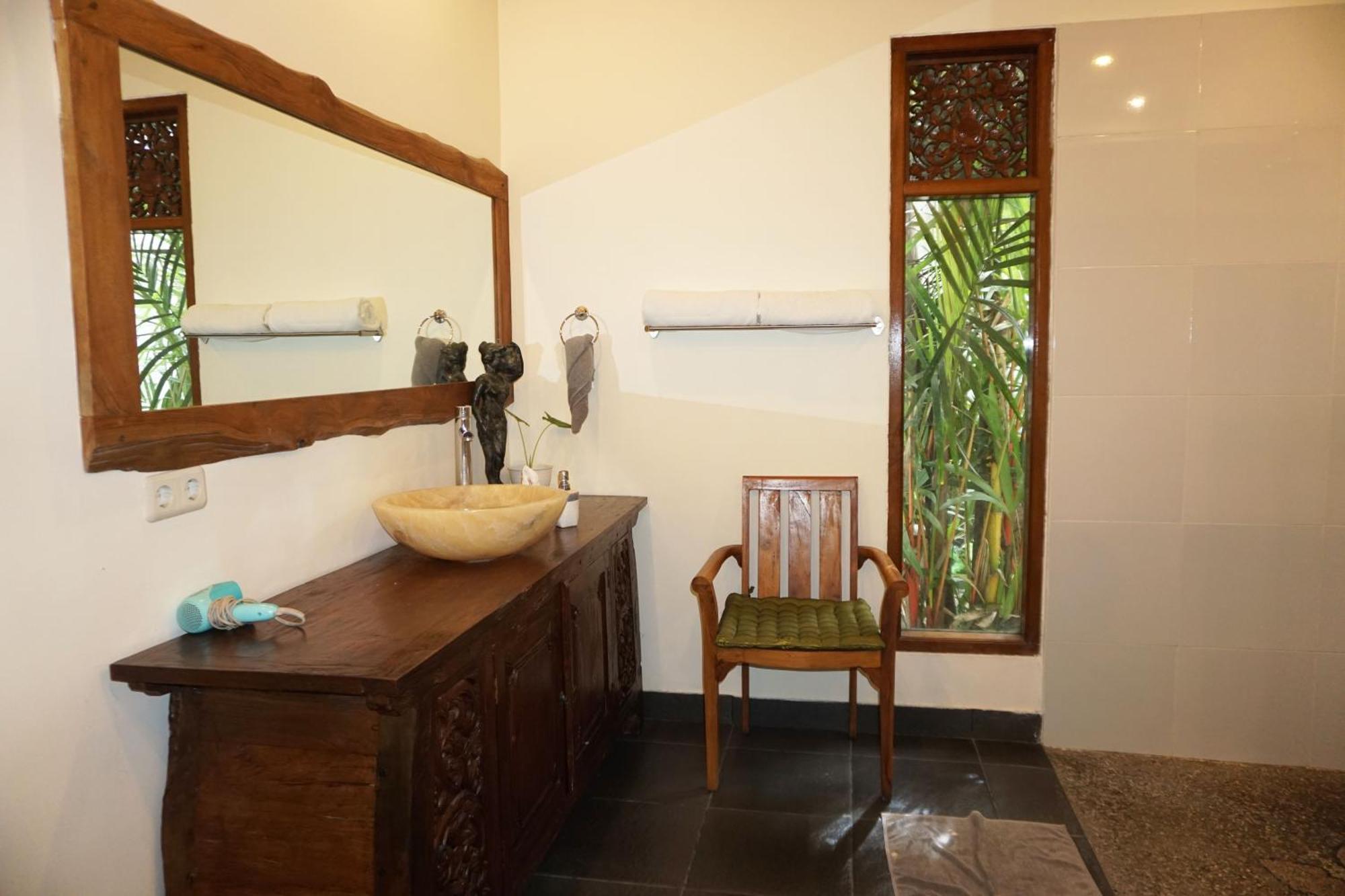 Villa Heliconia Ubud Exterior foto