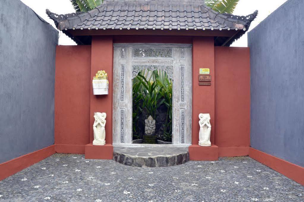 Villa Heliconia Ubud Exterior foto